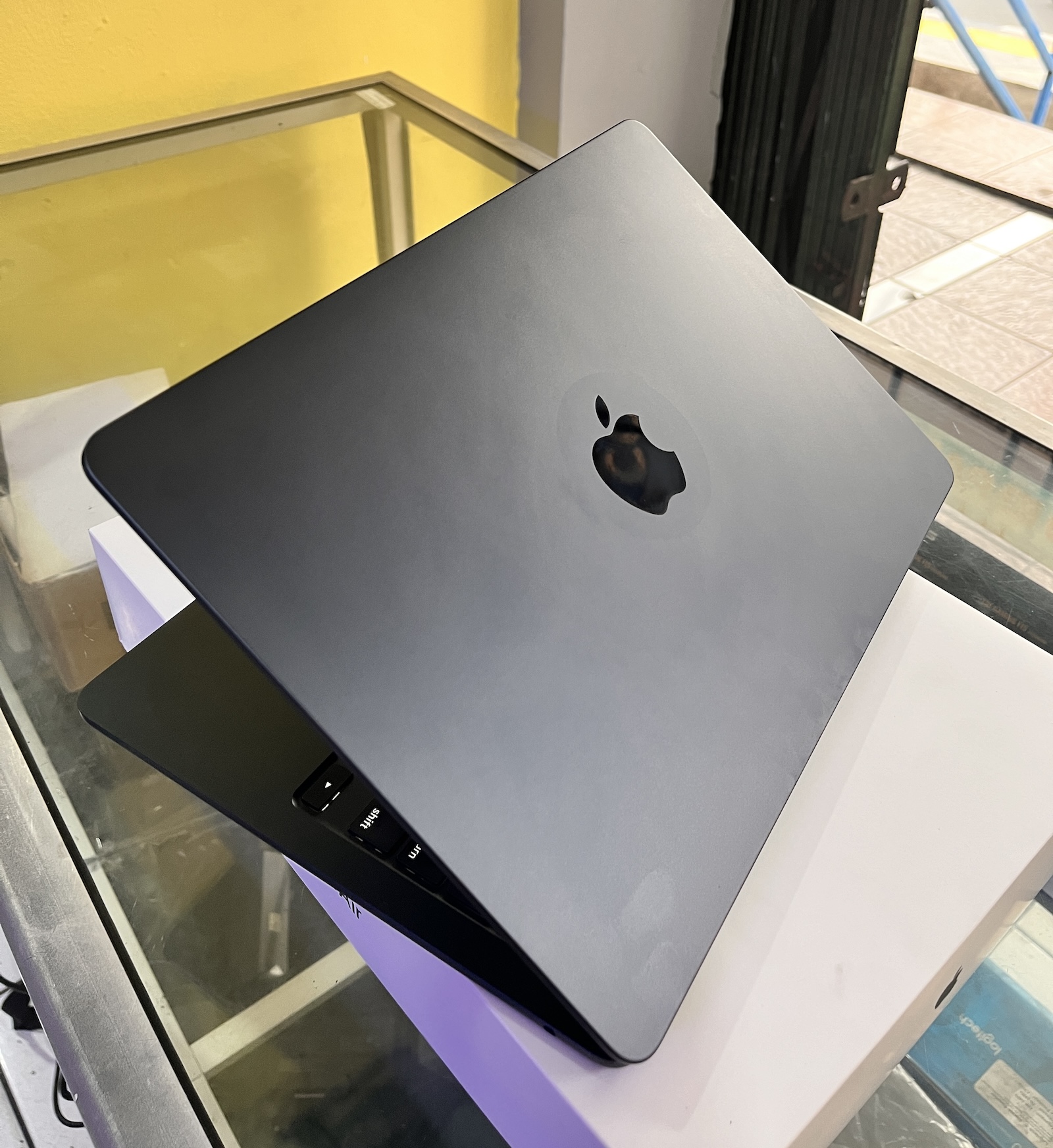 Jual Macbook