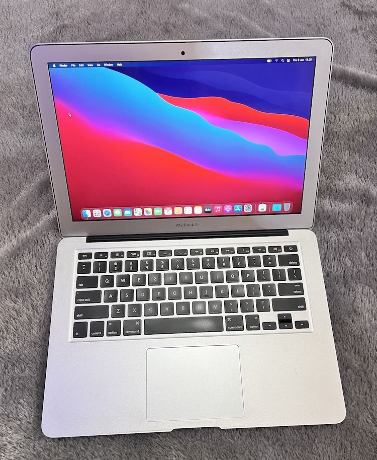 Jual Macbook Air 2015