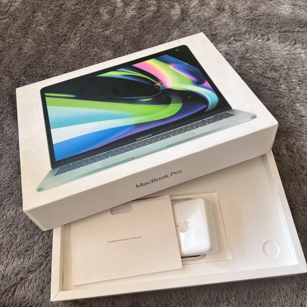 macbook pro m1 lengkap