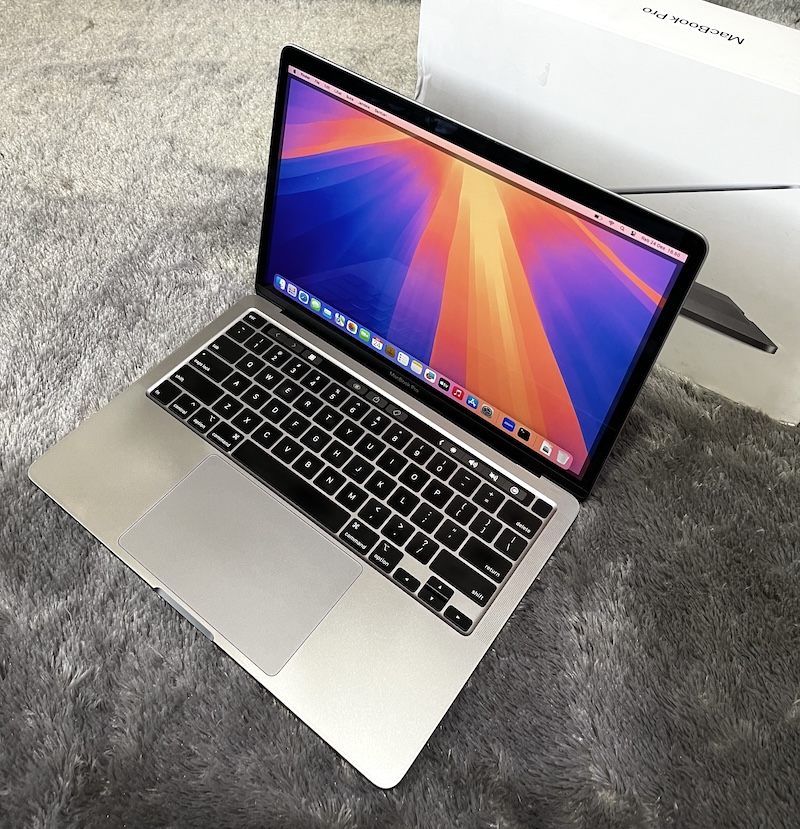Jual Macbook Pro M1