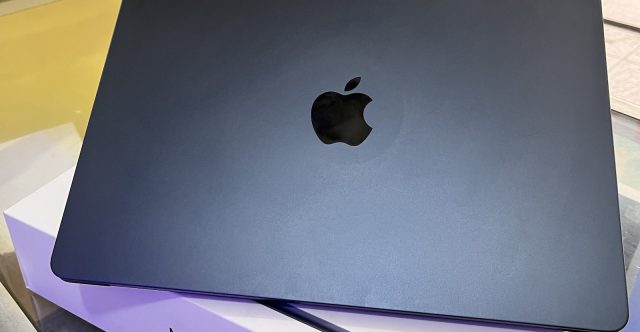 Jual macbook second