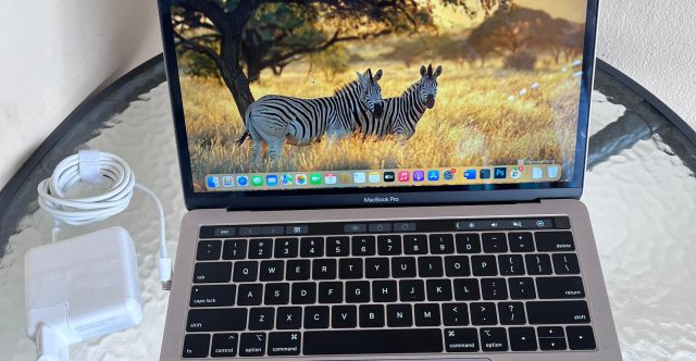 Jual macbook Pro 2019