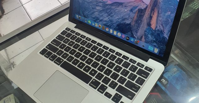 Jual macbook second