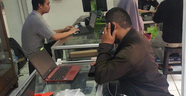 Jual macbook bekas